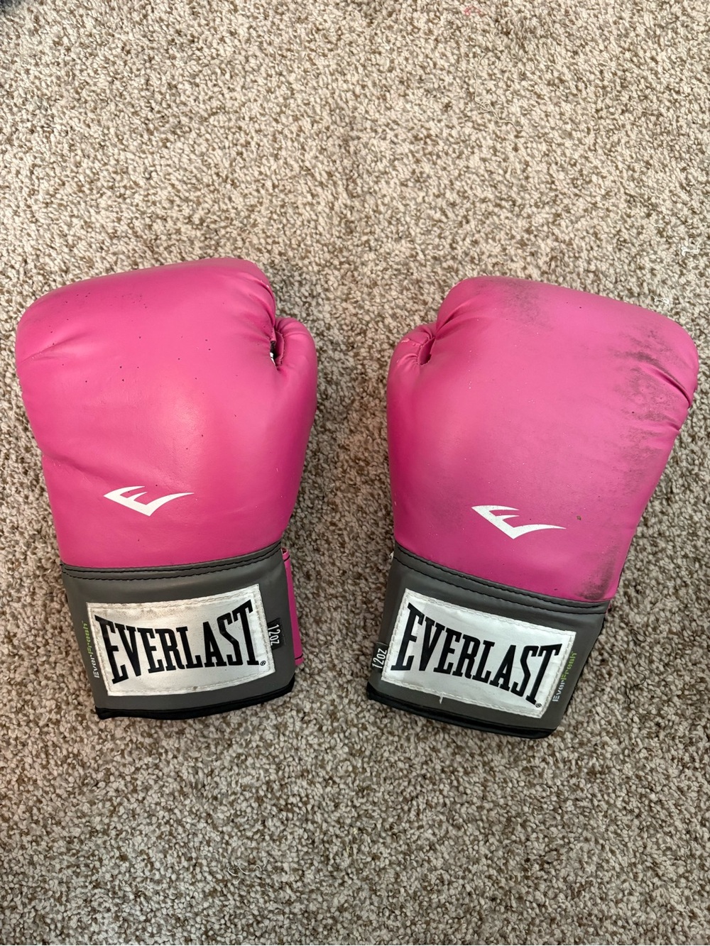 Everlast Women's Pro Style Training Boxing Gloves - Pink - 12ozDescription